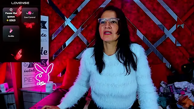 Mulan sexy01 online show from 6, 4, 2026