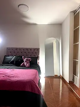 samantha evans2 online show from 8, 11, 2025