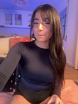 ZoeZayd online show from 12, 4, 2026