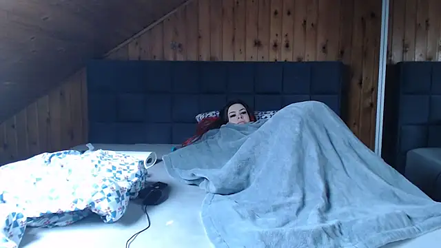 BoeseMoni1998 online show from 13, 2, 2025