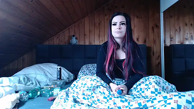 BoeseMoni1998 online show from 25, 10, 2025