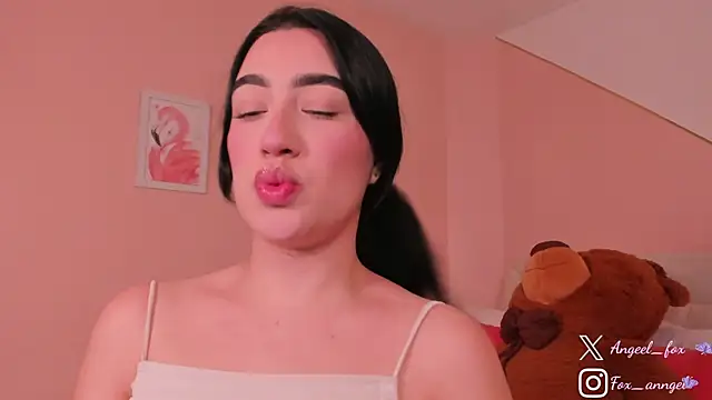 angeel fox online show from 25, 9, 2025