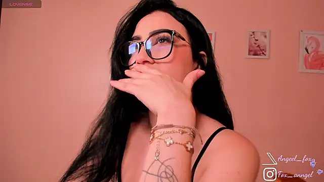 angeel fox online show from 4, 3, 2026