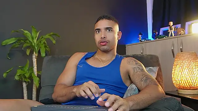 Snapshot of LincomAmith chatting on 7, 2, 2026 LincomAmith online show from 7, 2, 2026