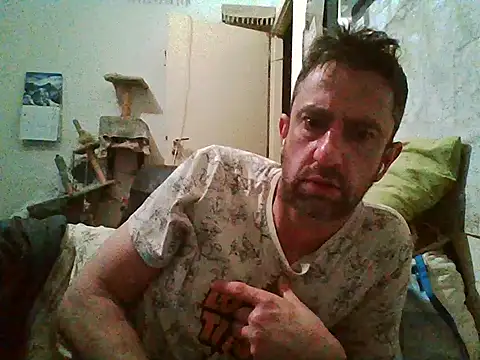 Snapshot of foxikx69 chatting on 17, 12, 2025 foxikx69 online show from 17, 12, 2025