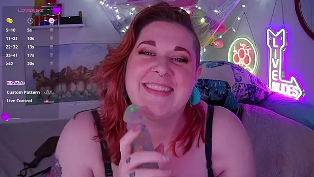 Snapshot of opalreigning chatting on 15, 1, 2025 opalreigning online show from 15, 1, 2025