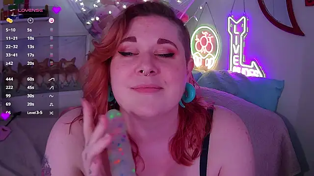 Snapshot of opalreigning chatting on 16, 1, 2025 opalreigning online show from 16, 1, 2025