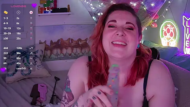 Snapshot of opalreigning chatting on 23, 2, 2025 opalreigning online show from 23, 2, 2025