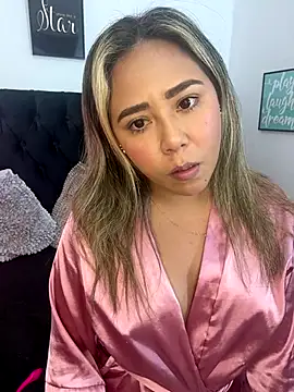 AriannaTorres online show from 7, 1, 2026