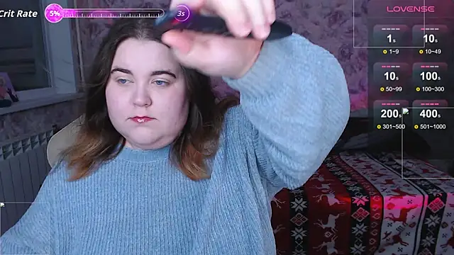 Estelle Hicks online show from 5, 11, 2025