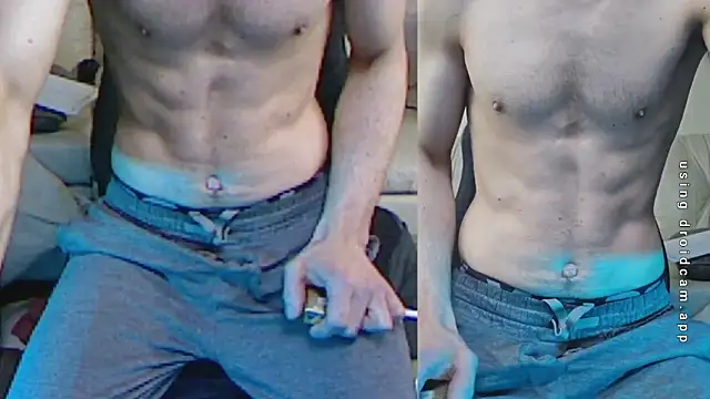 Snapshot of slendt94 chatting on 31, 1, 2025 slendt94 online show from 31, 1, 2025