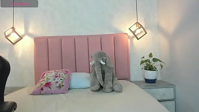 SUNNYCYRUS online show from 20, 3, 2025