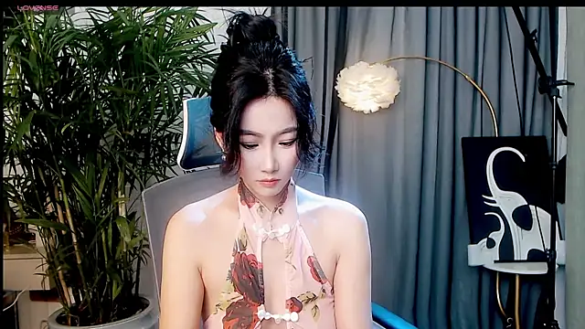 FeiFei-babe online show from 13, 10, 2025
