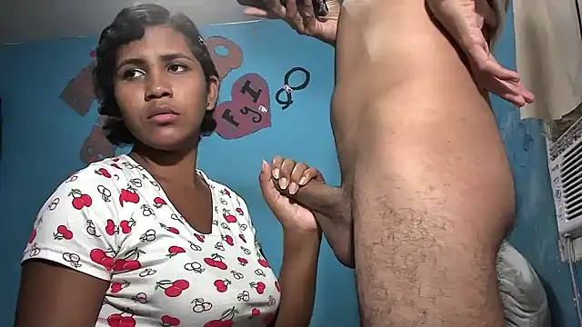 Sweetiefoxxx online show from 24, 1, 2025