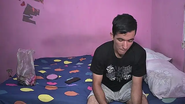 Sweetiefoxxx online show from 9, 4, 2026