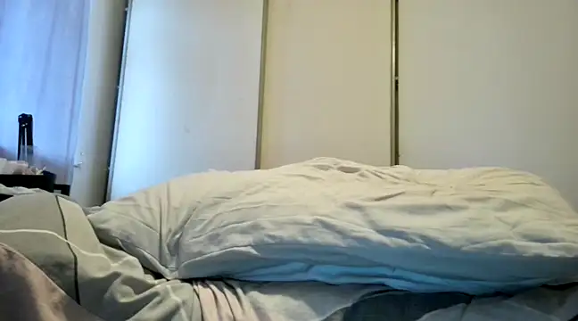 Snapshot of Bustycurves chatting on 17, 12, 2024 Bustycurves online show from 17, 12, 2024