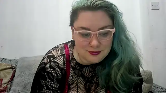 Bustycurves online show from 3, 4, 2026