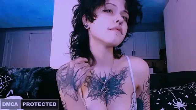 NaughtyLittleFox online show from 12, 4, 2026