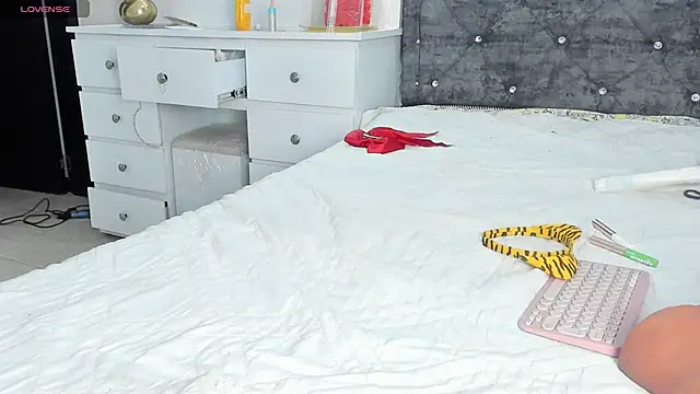 anastasia danger online show from 2, 1, 2025