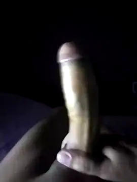 Snapshot of Elii_uwu chatting on 12, 1, 2025 Elii uwu online show from 12, 1, 2025