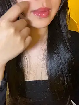 minmin2kk5 online show from 11, 11, 2025