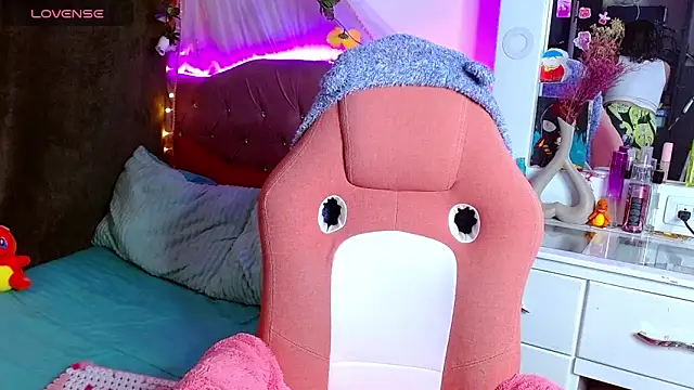 Littlerouse  online show from 23, 3, 2025