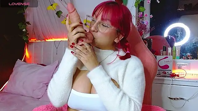 Littlerouse  online show from 14, 10, 2025