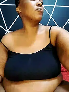 YummyChocolatexx2 online show from 7, 7, 2026
