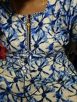 Janavi-janu online show from 2, 11, 2025