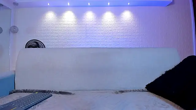 violet scott online show from 7, 2, 2025