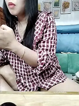 cream1299 online show from 12, 3, 2025