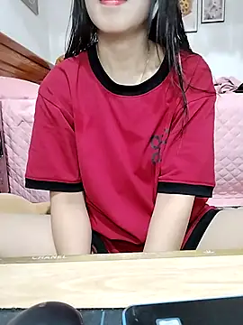 cream1299 online show from 28, 10, 2025