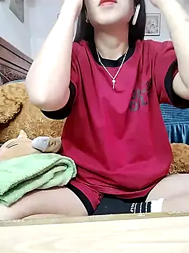 Snapshot of cream1299 chatting on 10, 1, 2026 cream1299 online show from 10, 1, 2026