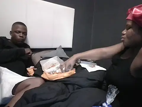 Snapshot of THEEBOSSTEE chatting on 1, 10, 2025 THEEBOSSTEE online show from 1, 10, 2025