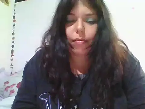 scarletttlove online show from 26, 4, 2026
