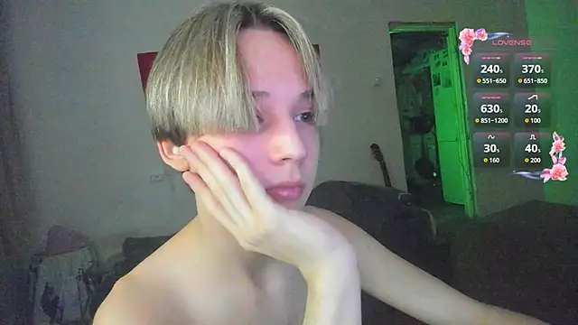 Vampirella GS online show from 26, 4, 2026