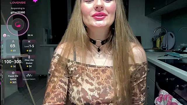 Viola sweet online show from 9, 3, 2025