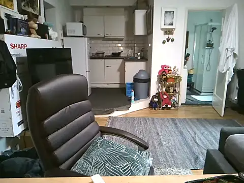 mihaimichael online show from 15, 11, 2025