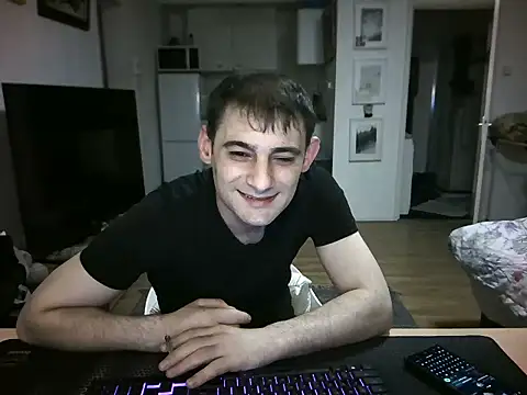 mihaimichael online show from 11, 4, 2026