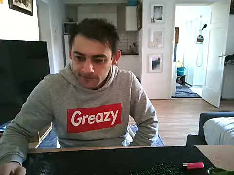 mihaimichael online show from 28, 4, 2026