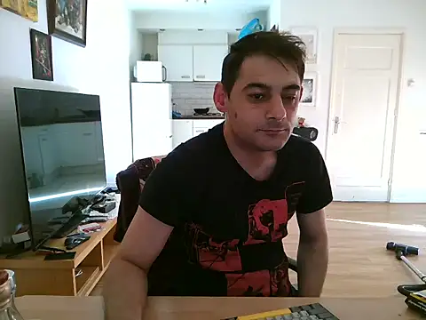 Snapshot of mihaimichael chatting on 7, 8, 2026 mihaimichael online show from 7, 8, 2026