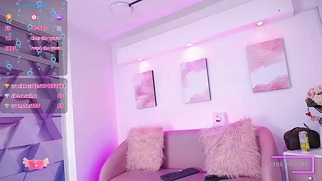 Snapshot of Tayzon_Foxxx chatting on 12, 1, 2025 Tayzon Foxxx online show from 12, 1, 2025