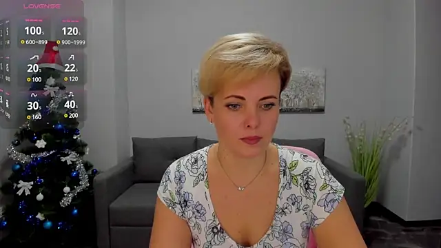 Snapshot of Julia_Wilsone chatting on 18, 12, 2024 Julia Wilsone online show from 18, 12, 2024