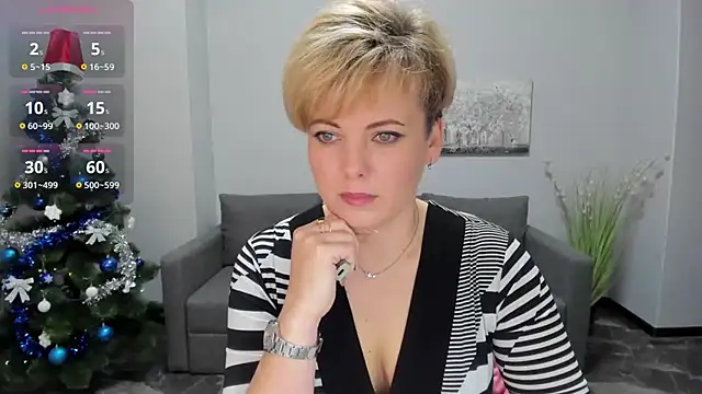 Snapshot of Julia_Wilsone chatting on 23, 12, 2024 Julia Wilsone online show from 23, 12, 2024