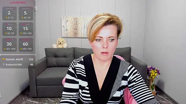 Snapshot of Julia_Wilsone chatting on 27, 1, 2025 Julia Wilsone online show from 27, 1, 2025