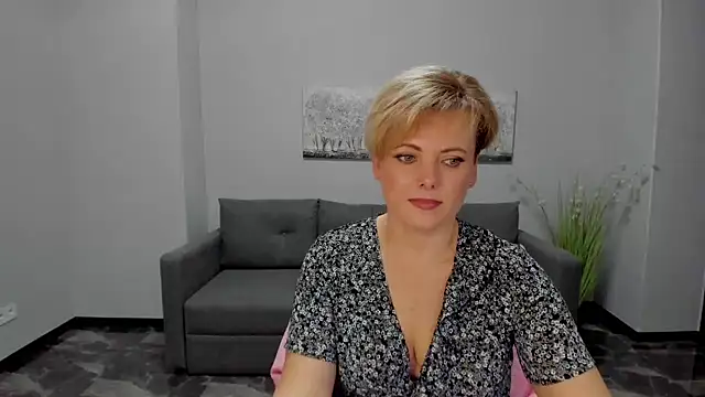 Snapshot of Julia_Wilsone chatting on 28, 1, 2025 Julia Wilsone online show from 28, 1, 2025