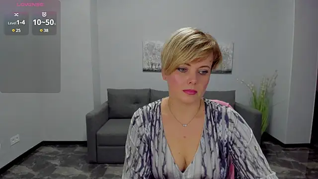 Snapshot of Julia_Wilsone chatting on 21, 2, 2025 Julia Wilsone online show from 21, 2, 2025