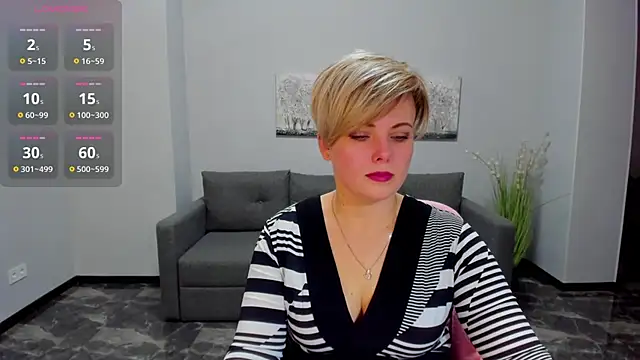 Snapshot of Julia_Wilsone chatting on 4, 3, 2025 Julia Wilsone online show from 4, 3, 2025