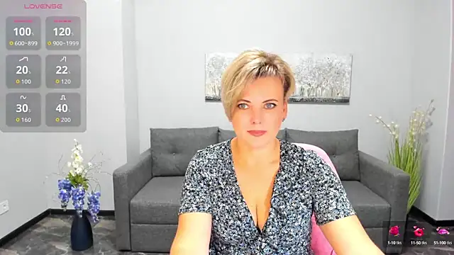 Snapshot of Julia_Wilsone chatting on 27, 9, 2025 Julia Wilsone online show from 27, 9, 2025