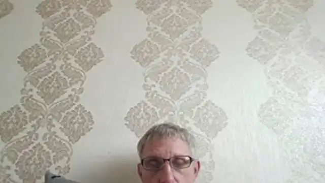 BobbyXRoyal online show from 4, 7, 2026